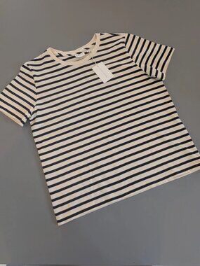 Skall Studio Loui Regular White/Navy Stripe Small NWT
